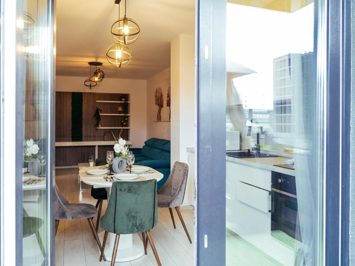 Cozy Special Pallady Apartament With Garden & Courtyard Bukarest Exteriör bild