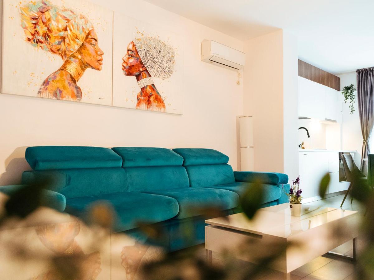 Cozy Special Pallady Apartament With Garden & Courtyard Bukarest Exteriör bild