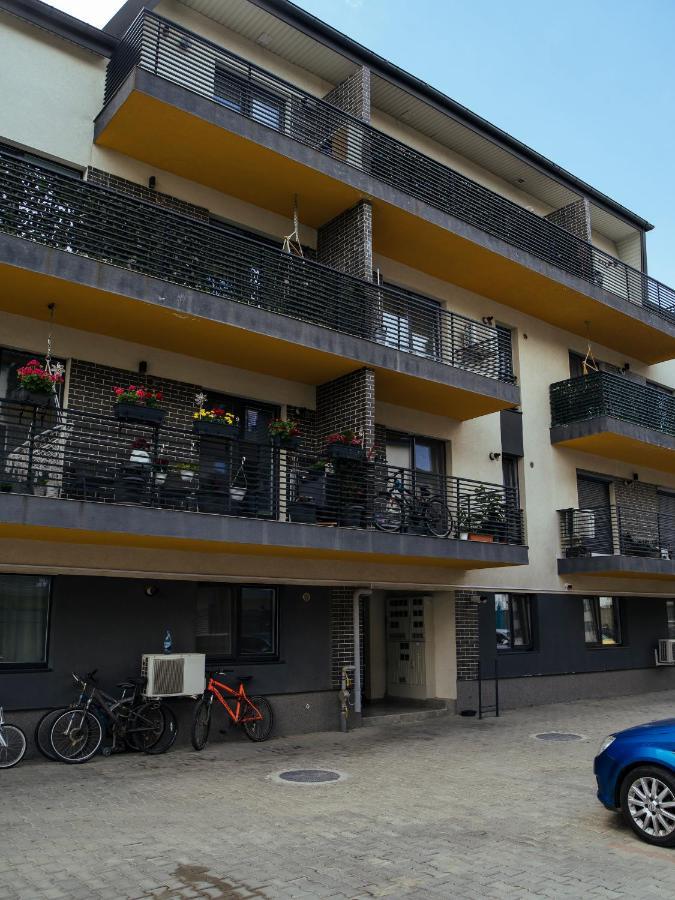 Cozy Special Pallady Apartament With Garden & Courtyard Bukarest Exteriör bild