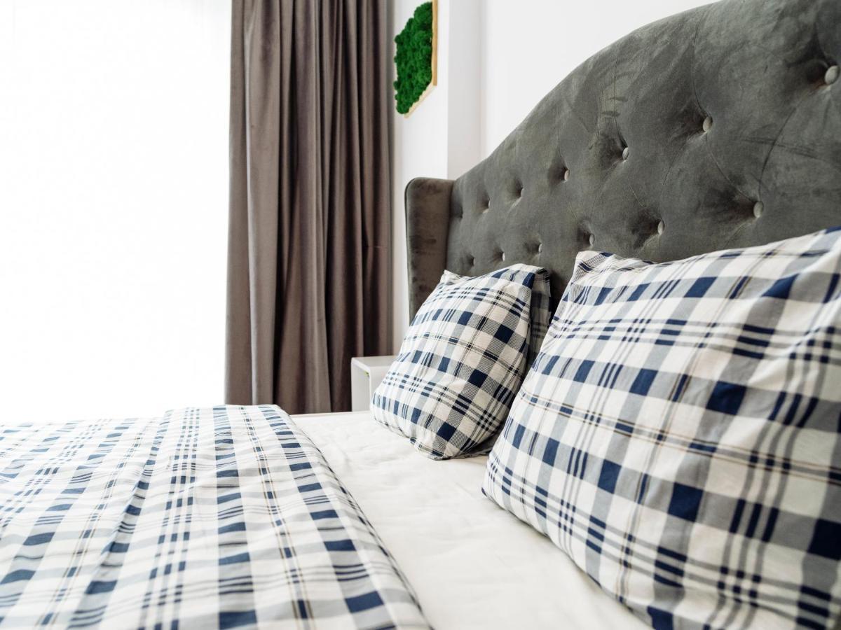 Cozy Special Pallady Apartament With Garden & Courtyard Bukarest Exteriör bild