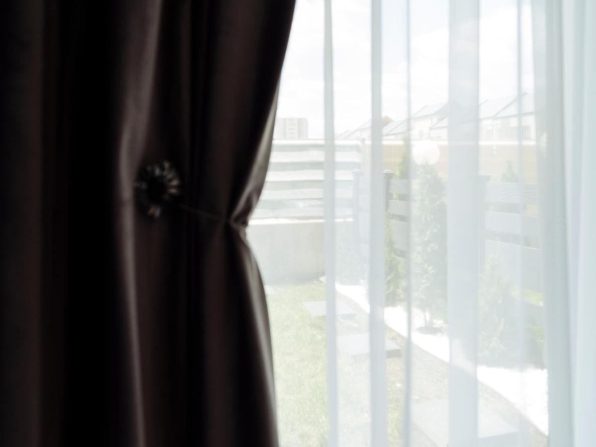 Cozy Special Pallady Apartament With Garden & Courtyard Bukarest Exteriör bild